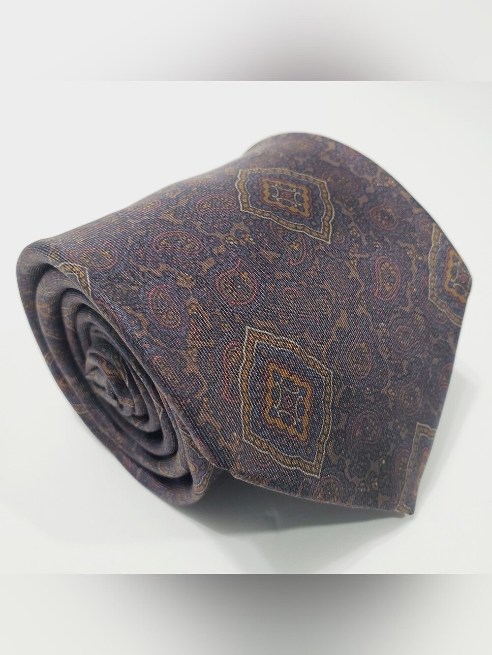 Mallory & Church Men's Neck Tie Multicolor Paisley Pattern 56x3.5"
